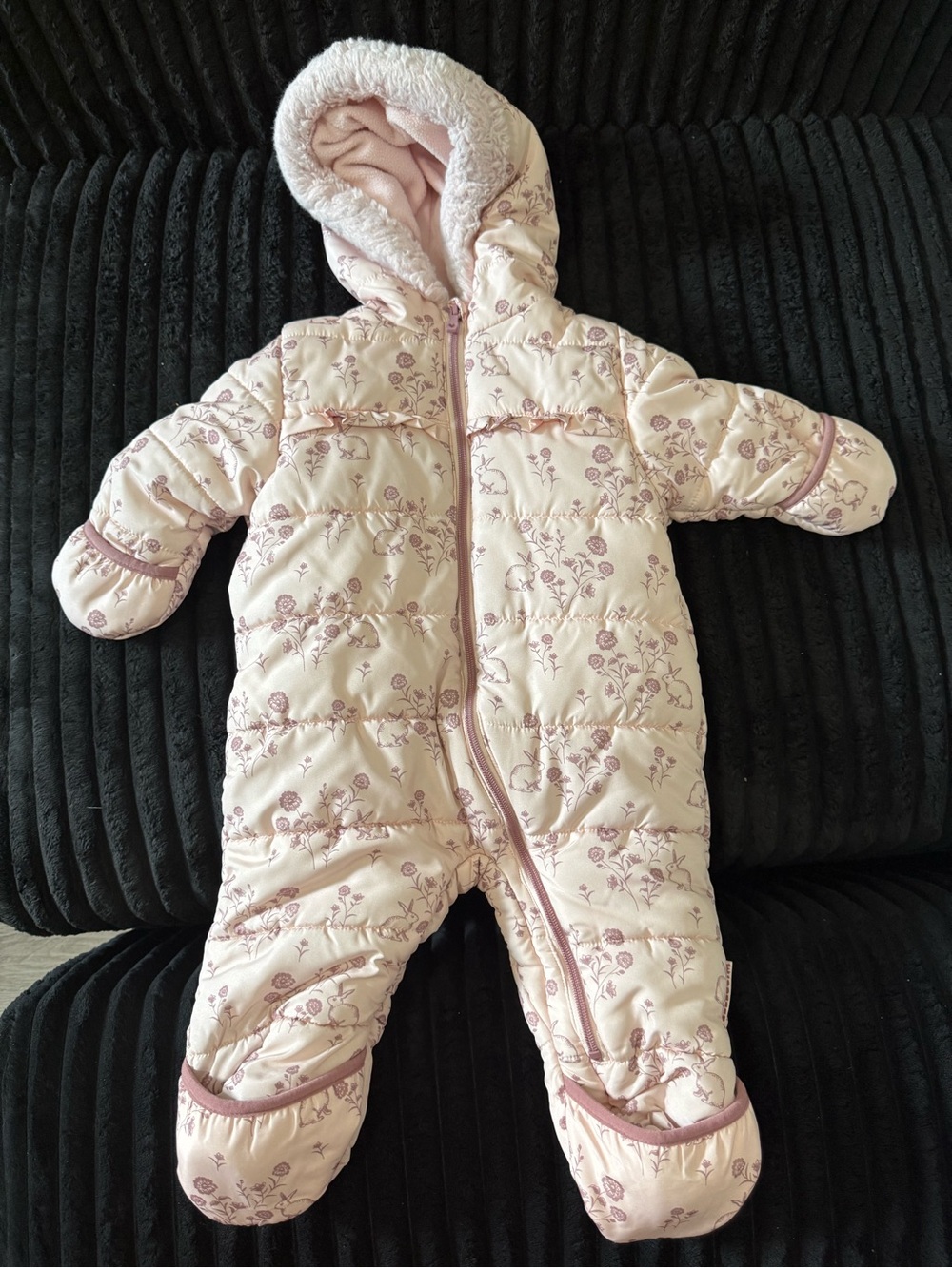 Girls size 18 months bundle with winter coat and snowsuit - Picture 7 of 11